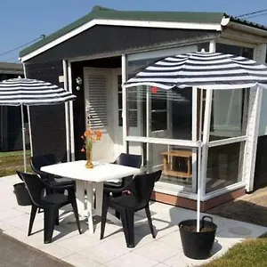 Vacation House Max For 4 Persons, 350 M From The Sea, In Pollentier Park Middelkerke